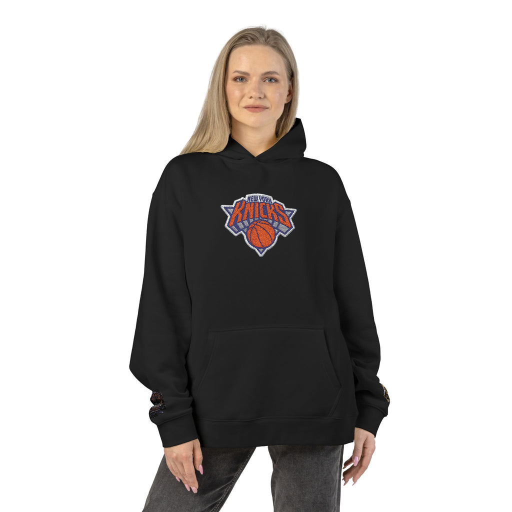New York Knicks Logo Hoodie - Relaxed Streetwear Pullover