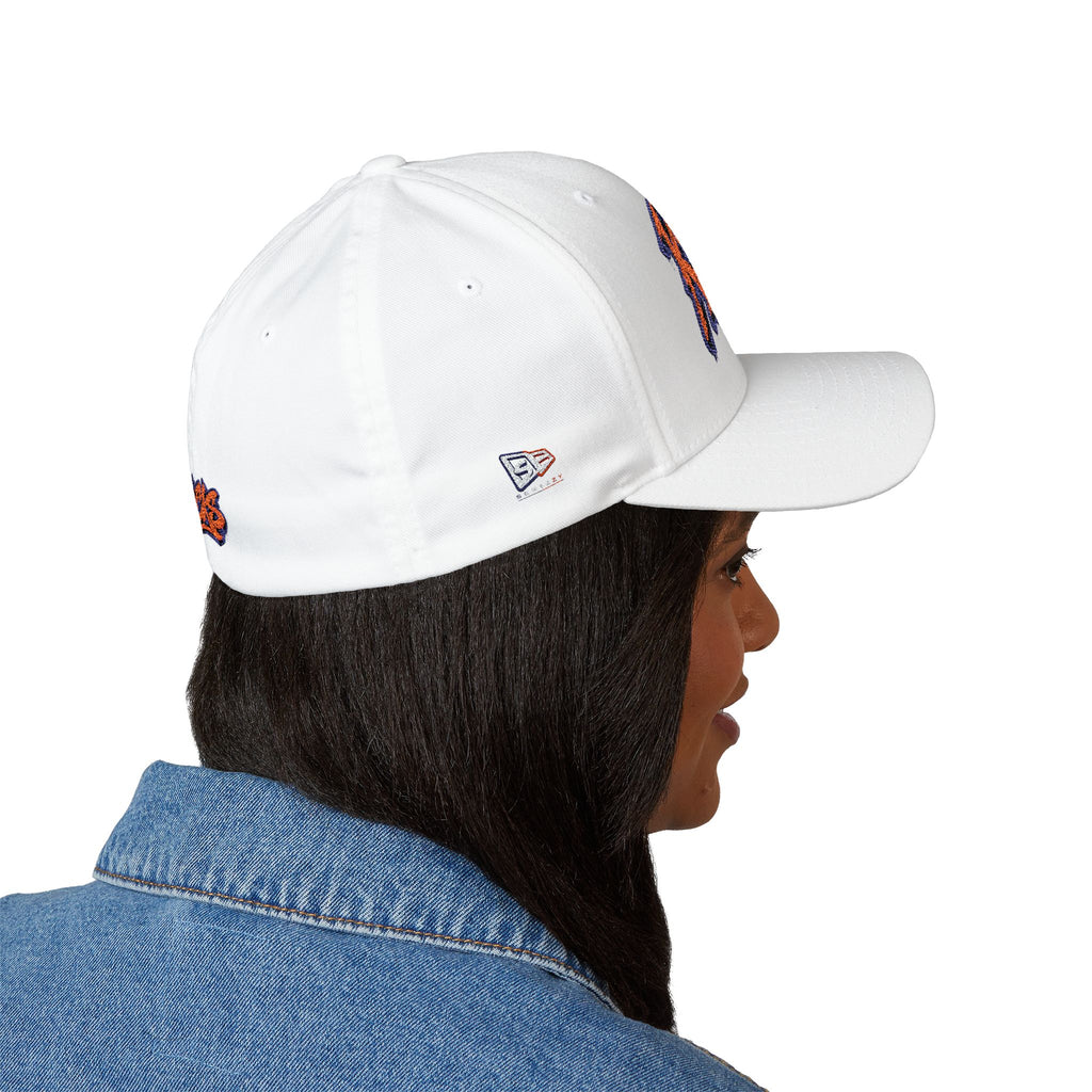 Knicks Graffiti Embroidered Cap — White Structured Baseball Hat