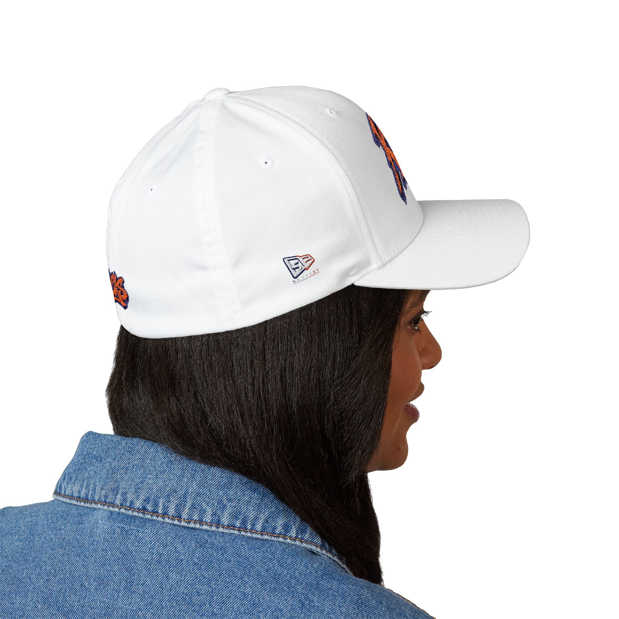 Knicks Graffiti Embroidered Cap — White Structured Baseball Hat